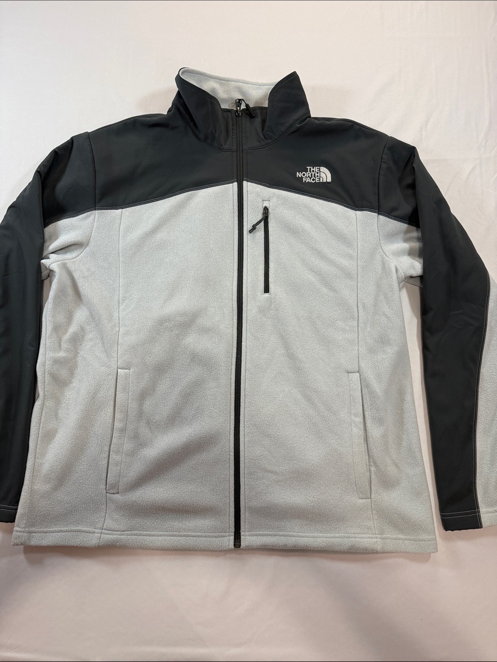 The North Face Men’s Black & Light Gray Hybrid Fleece Jacket Size XL